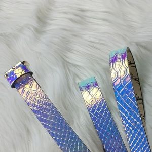 Betsey Johnson Irridescent Faux Snake Skin Belt 1X